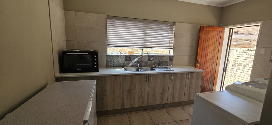 3 Bedroom Property for Sale in Hillcrest Northern Cape